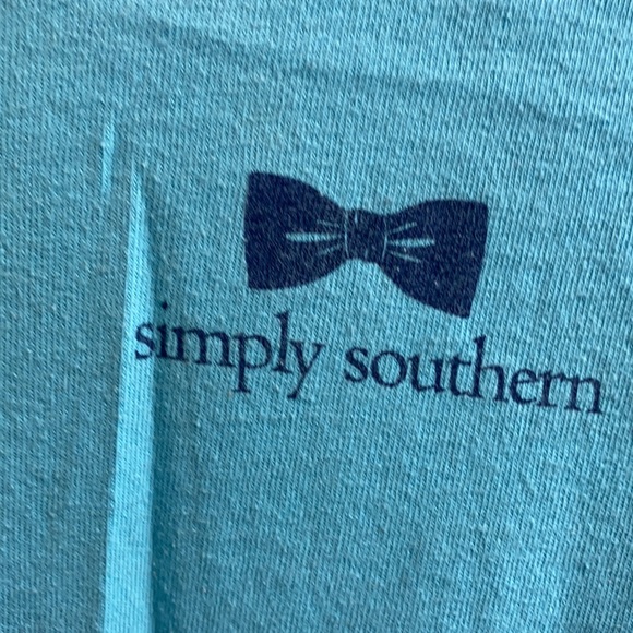Simply Southern t-shirt - Picture 2 of 5